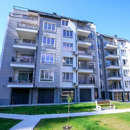 Ваканционен Апартамент Елеганс Apartment *